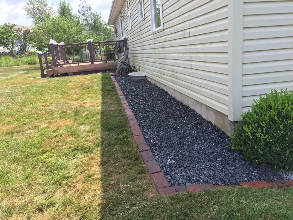 Affordable landscape design experts serving Littlestown, PA - Clingan & Son Outdoors