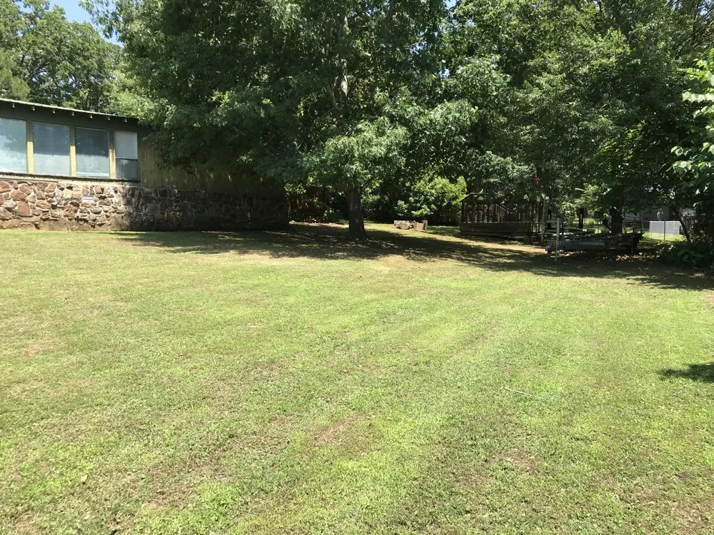 Affordable garden landscaping in Batesville, AR by Clip Ahead Lawn Care