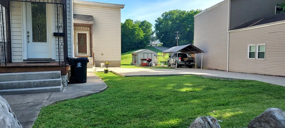 Professional landscape design near you in Louisville, KY by Clip It Clean It Lawn Care