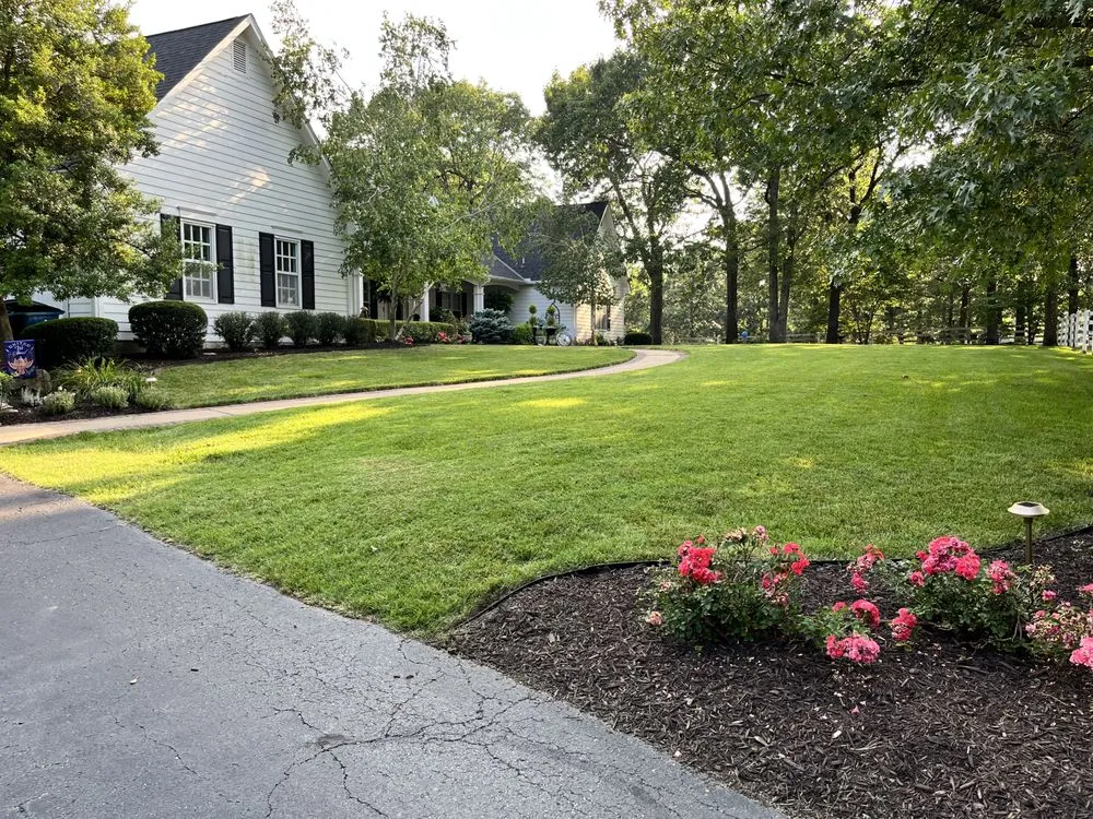 Professional lawn mowing service for beautiful yards in Carl Junction, MO by Clip It Green Lawns