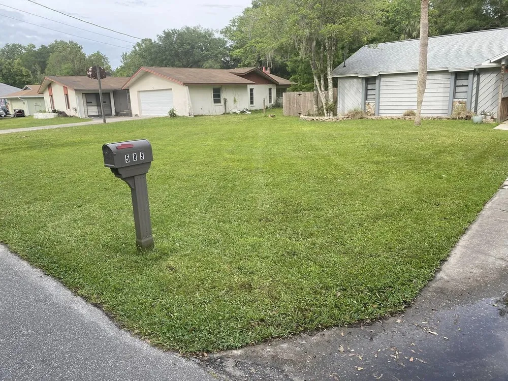 Top-rated lawn mowing service in Lecanto, FL by Clipped To Perfection Lawn Care and Landscaping