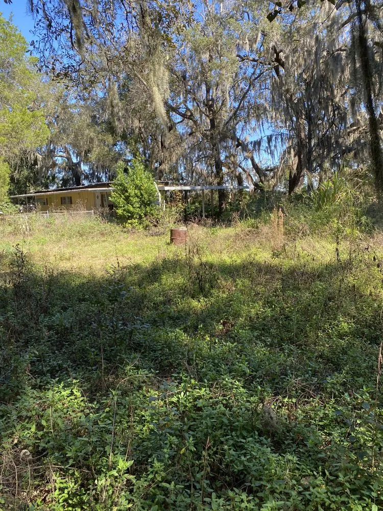 Local lawn care service in Lecanto, FL by Clipped To Perfection Lawn Care and Landscaping