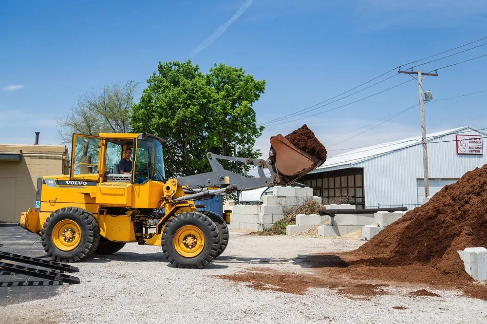 Reliable yard maintenance for homes in Decatur, IL by Clippers Lawn & Landscape