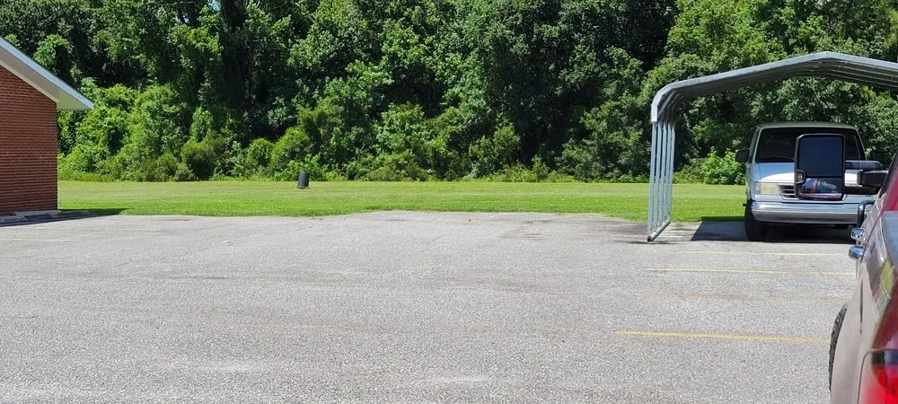 Affordable outdoor landscaping near you in Darien, GA by CLK Lawncare