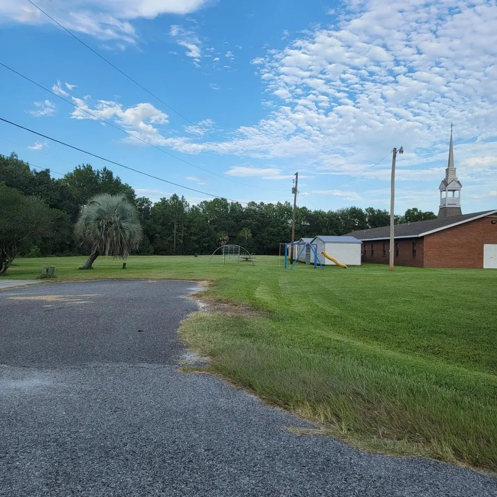 Local residential landscaping in Darien, GA - CLK Lawncare