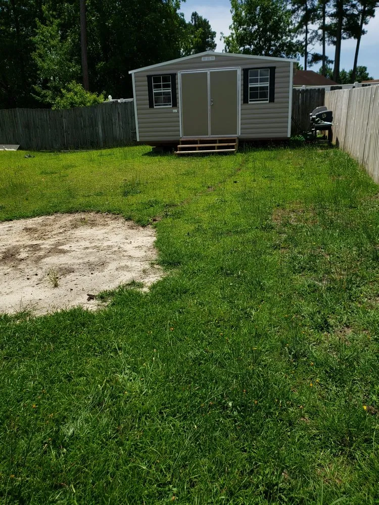 Affordable yard cleanup service in Fayetteville, NC by Close Cut Lawn Service