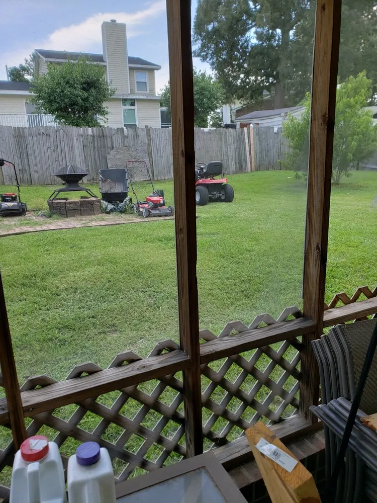 Professional garden landscaping experts serving Fayetteville, NC - Close Cut Lawn Service