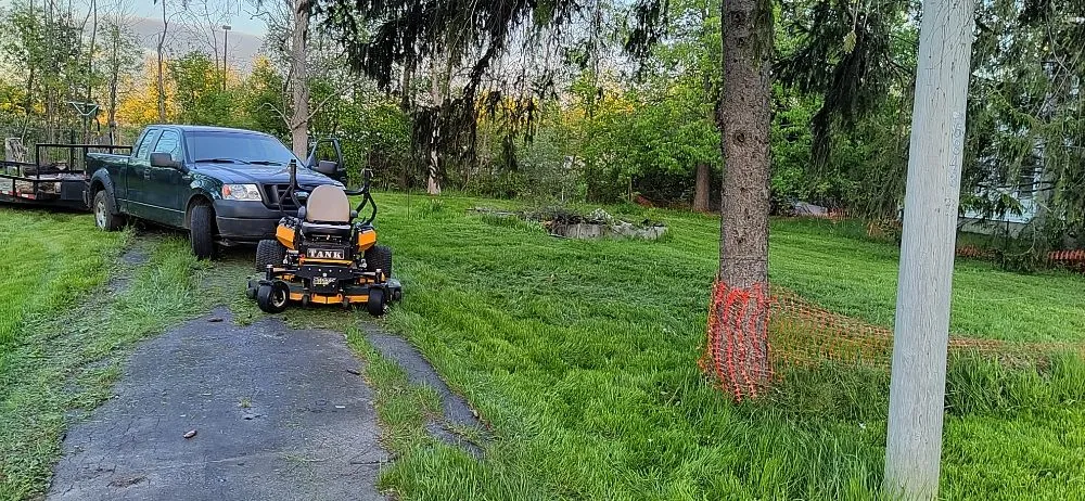 Trusted lawn care service in West Seneca, NY - Close Cuts Lawn Care