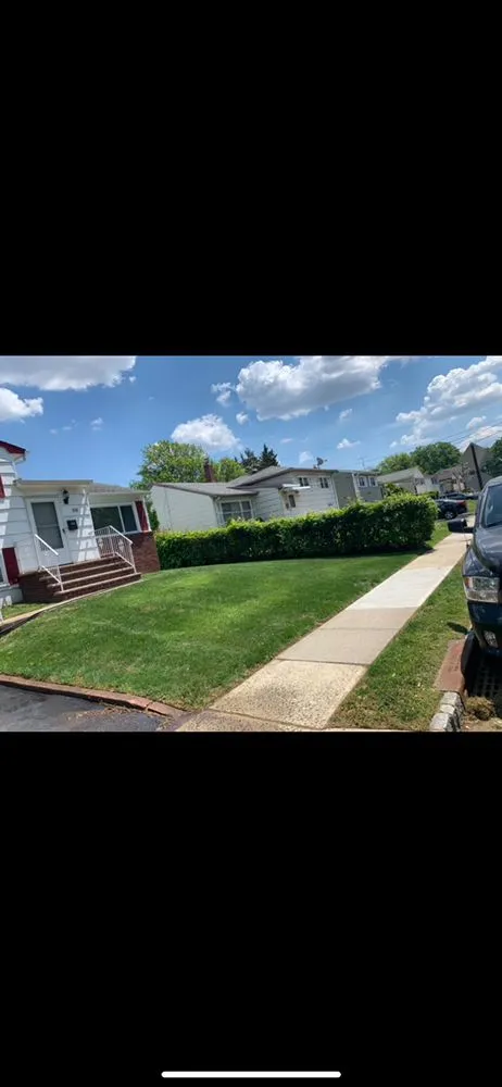 Local yard cleanup service in Hillside, NJ - Closeknit Property Maintenance