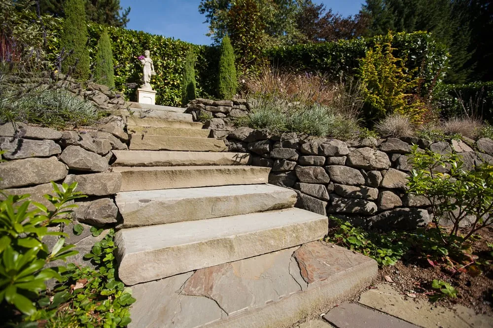 Trusted landscaping services in Seattle, WA - Closer to Nature Landscape