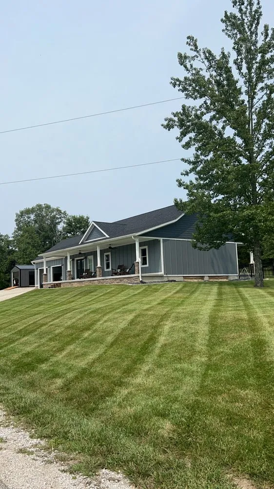 Custom yard maintenance in Jasper, IN by Clover Cutz