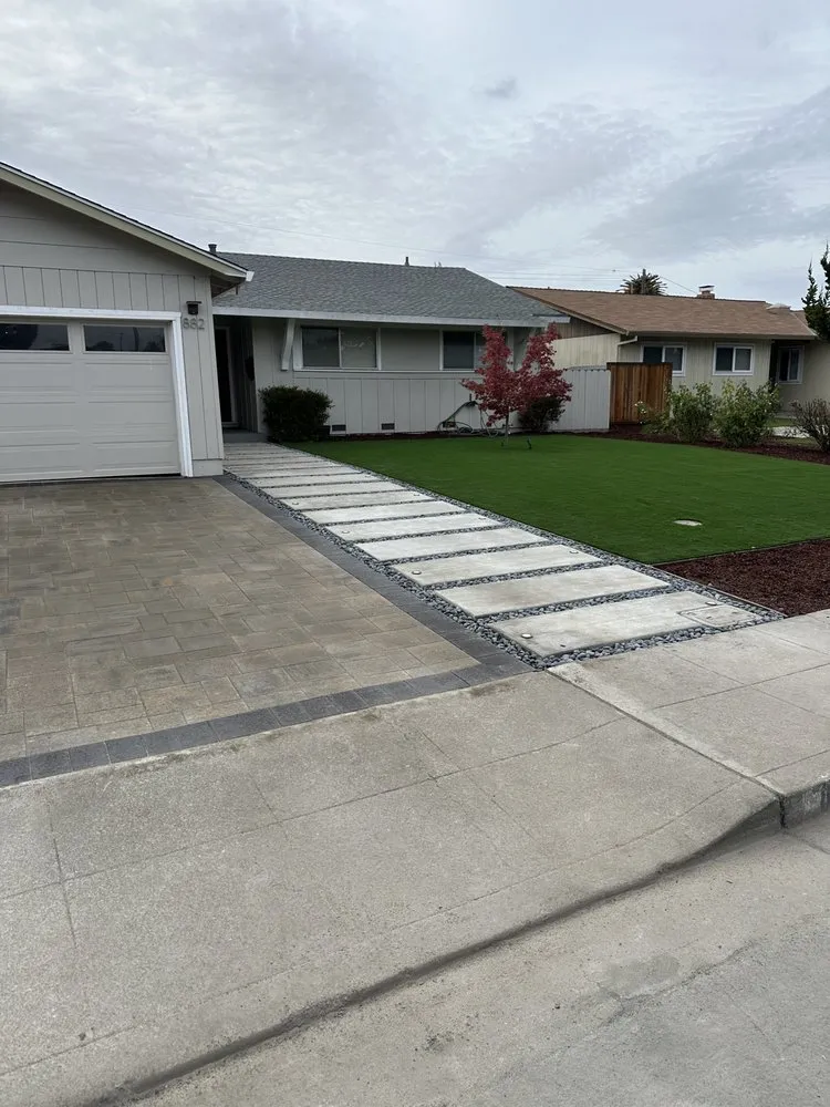 Custom landscape installation for beautiful yards in Saratoga, CA by Clover Hardscape and Construction