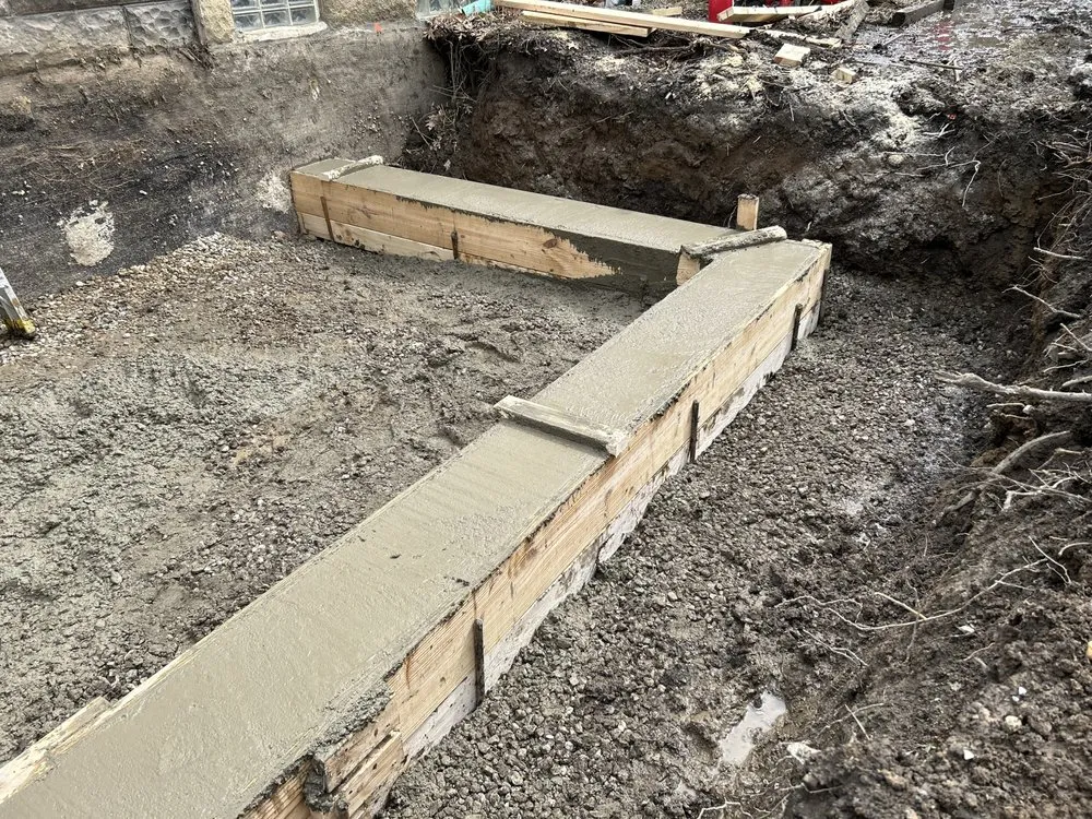 Professional landscape design experts serving North Ridgeville, OH - Cloverleaf Property Management