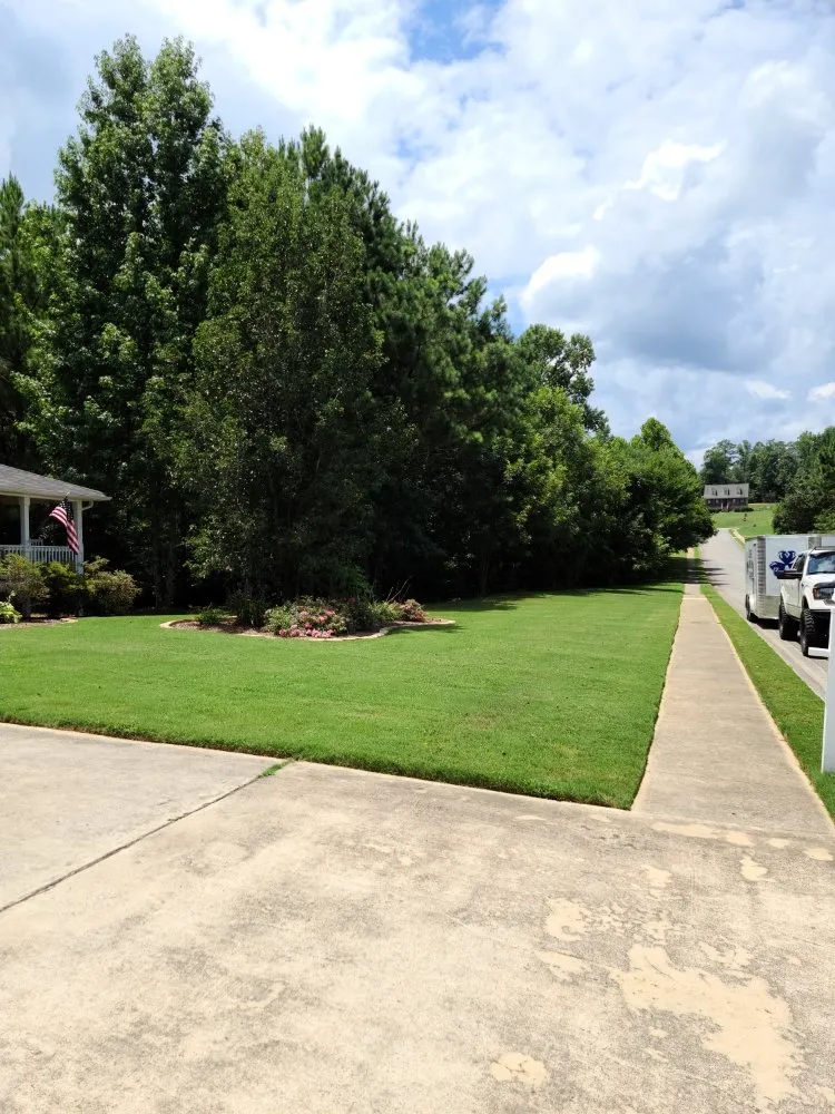 Affordable lawn care service for outdoor upgrades across Bonifay, FL - Clover’s Lawn Care