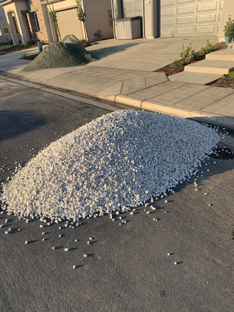 Professional garden landscaping experts serving Clovis, CA - Clovis Stone & Landscape Supply