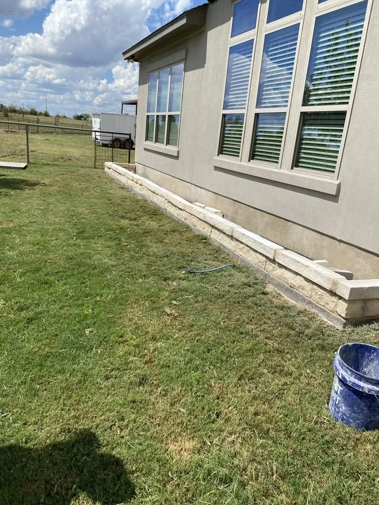 Custom garden landscaping in Leander, TX - Clovis Touch Landscaping