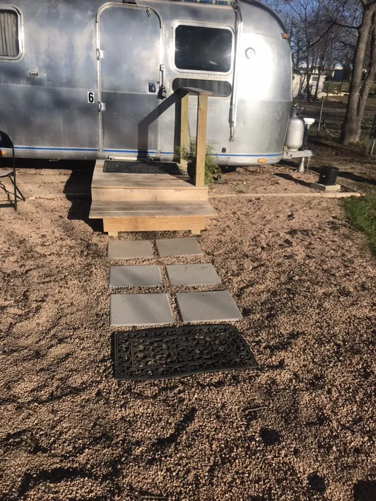 Professional outdoor landscaping in Leander, TX by Clovis Touch Landscaping