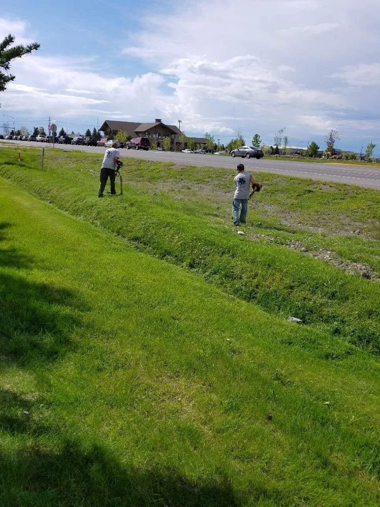 Local yard maintenance experts serving Belgrade, MT - CLR Lawn Care