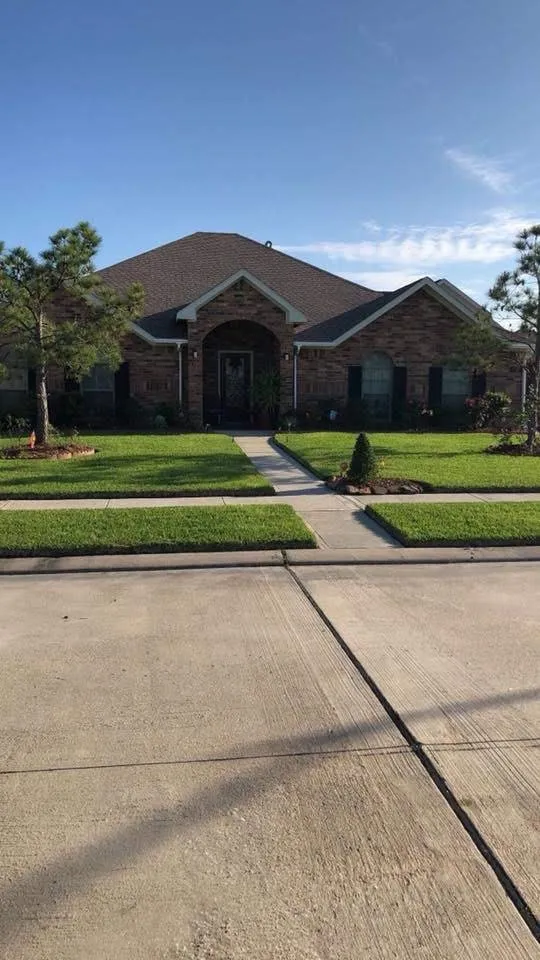 Local residential landscaping in Conroe, TX by CLS Lawn & Pest