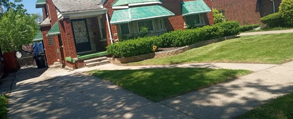 Affordable lawn mowing service in Detroit, MI - C.L.S. Lawn Care Services