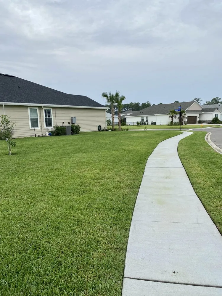 Custom landscape design experts serving Fernandina Beach, FL - CLS Lawn