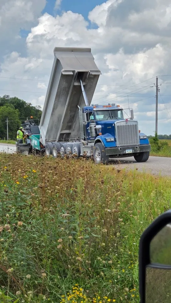 Professional landscaping services in Fairfield, IA - Clubb’s Trucking