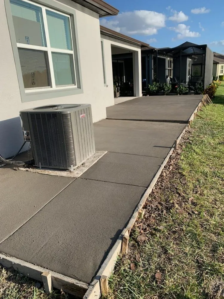 Trusted yard maintenance in Auburndale, FL - Clutch Concrete And Landscaping