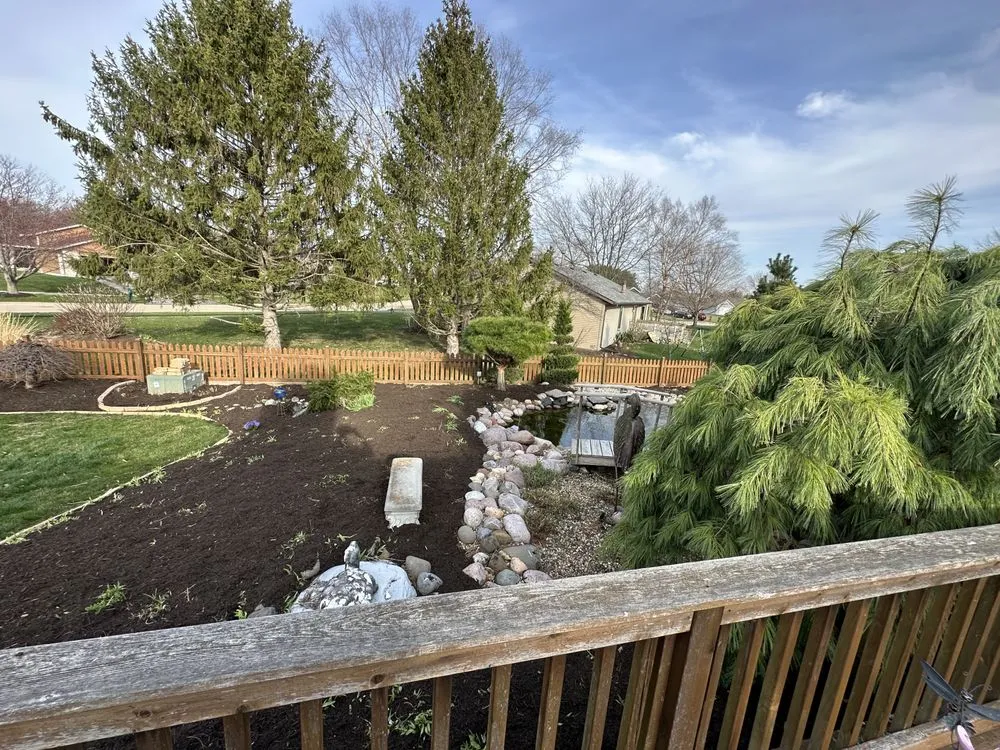 Reliable landscaping services experts serving Rockford, IL - Clutch Cutz Lawn Care