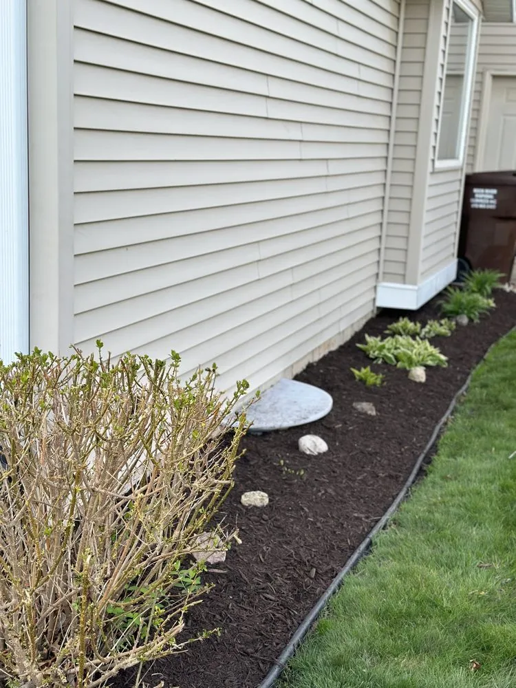 Reliable landscape installation in Rockford, IL - Clutch Cutz Lawn Care