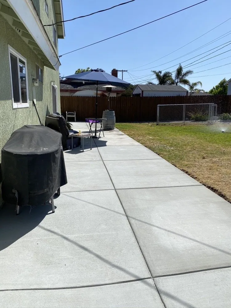 Expert lawn care service for beautiful yards in Santa Maria, CA by CLV landscape