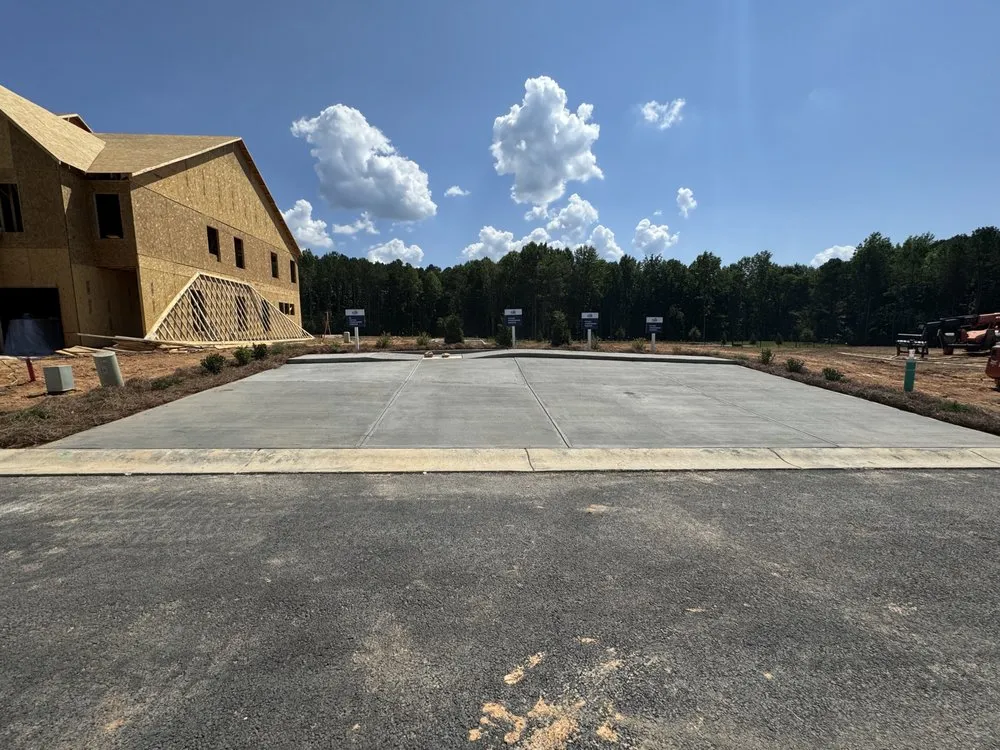 Affordable yard maintenance experts serving Duluth, GA - Clydehorse Landscaping