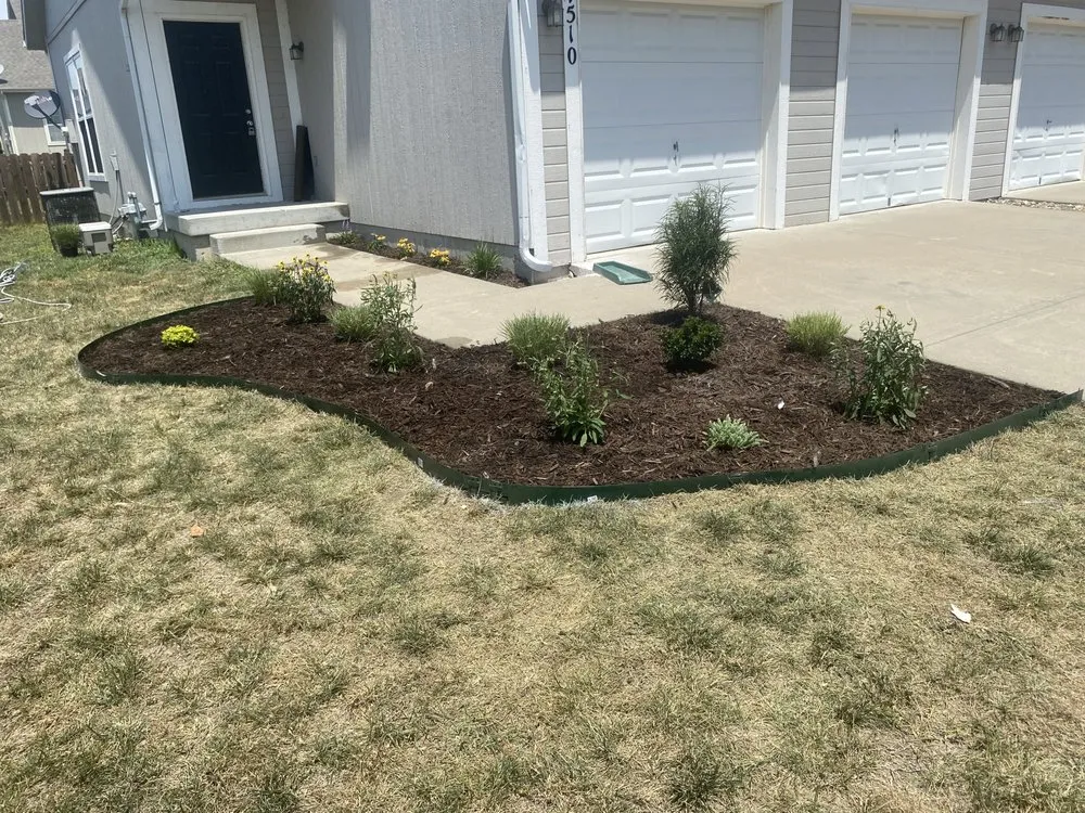 Local yard maintenance for year-round maintenance across Drexel, MO - C&M Creations