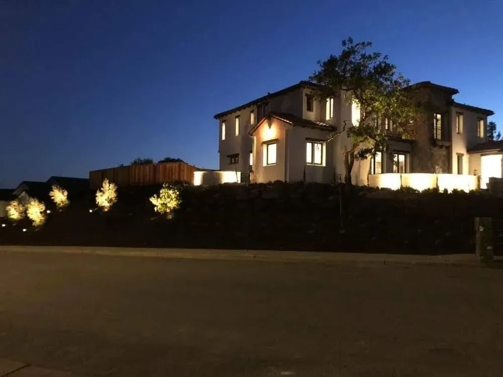 Professional garden landscaping in Santa Rosa, CA by CM Custom Maintenance Landscaping