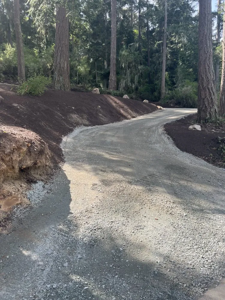 Local landscape installation experts serving Coupeville, WA - CM Earthscapes