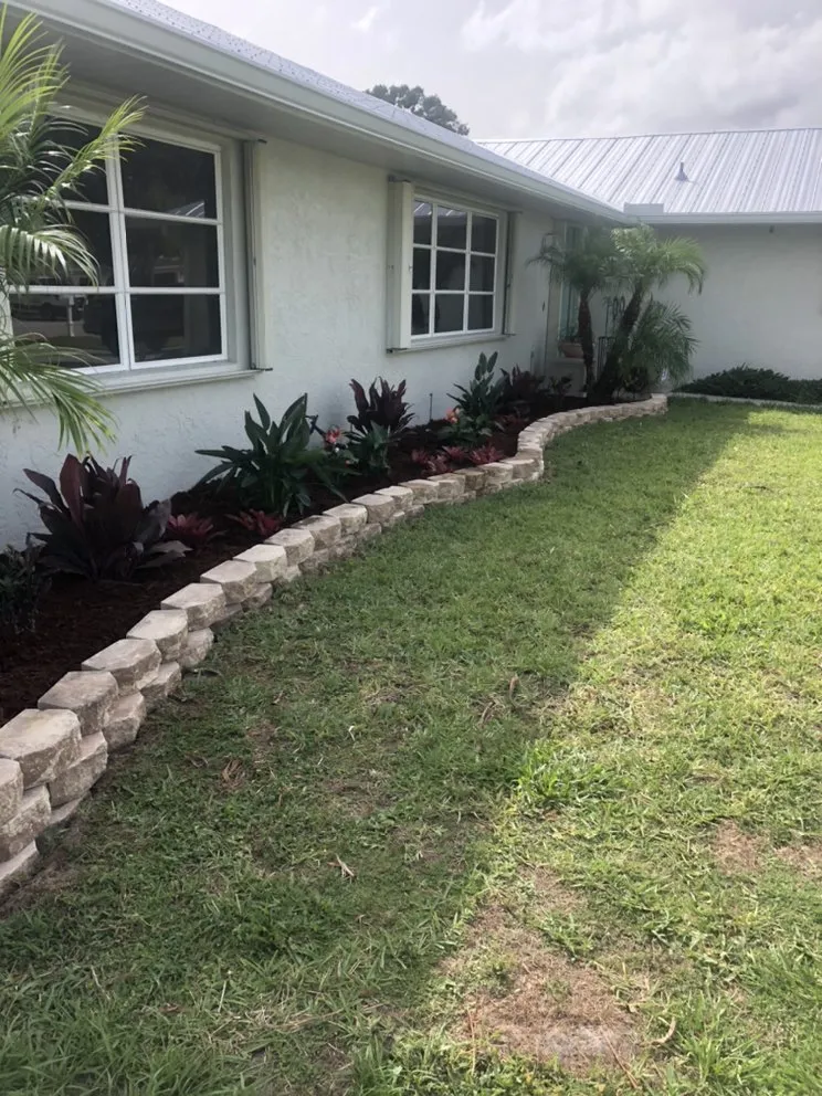 Reliable garden landscaping in Port St. Lucie, FL by CM Gatling Landscaping