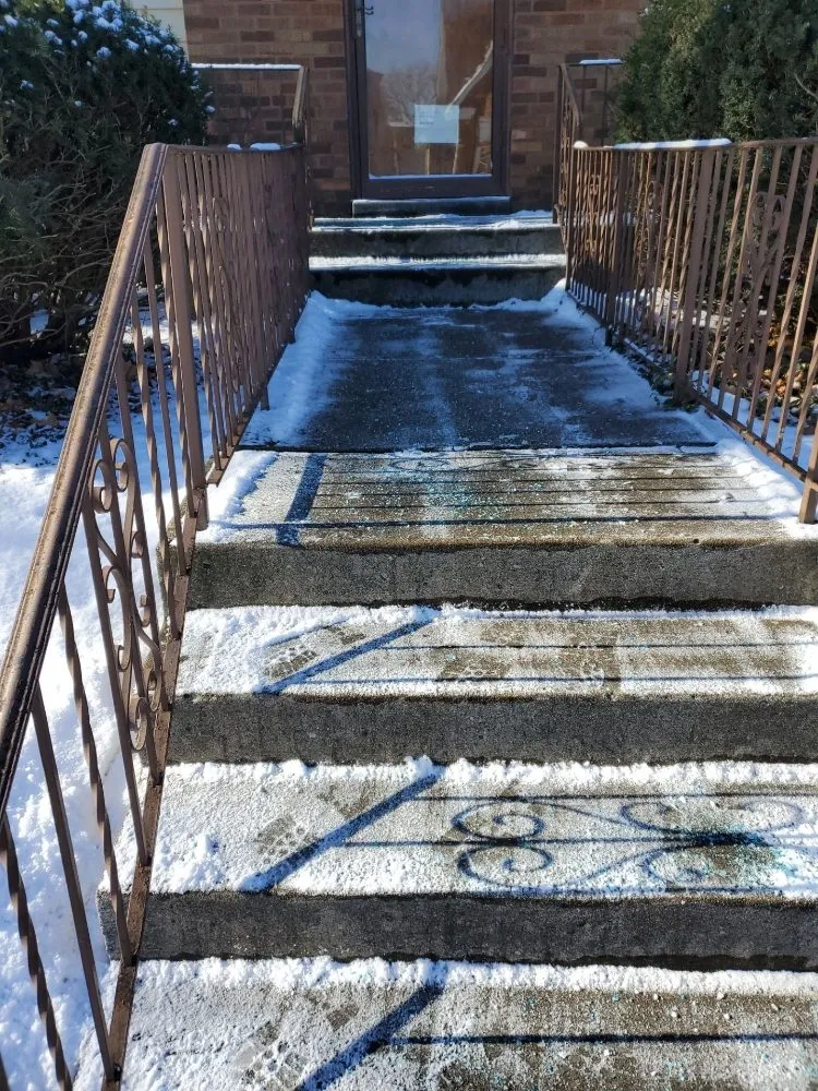 Trusted garden landscaping with custom design in Chicago, IL by C&M Group