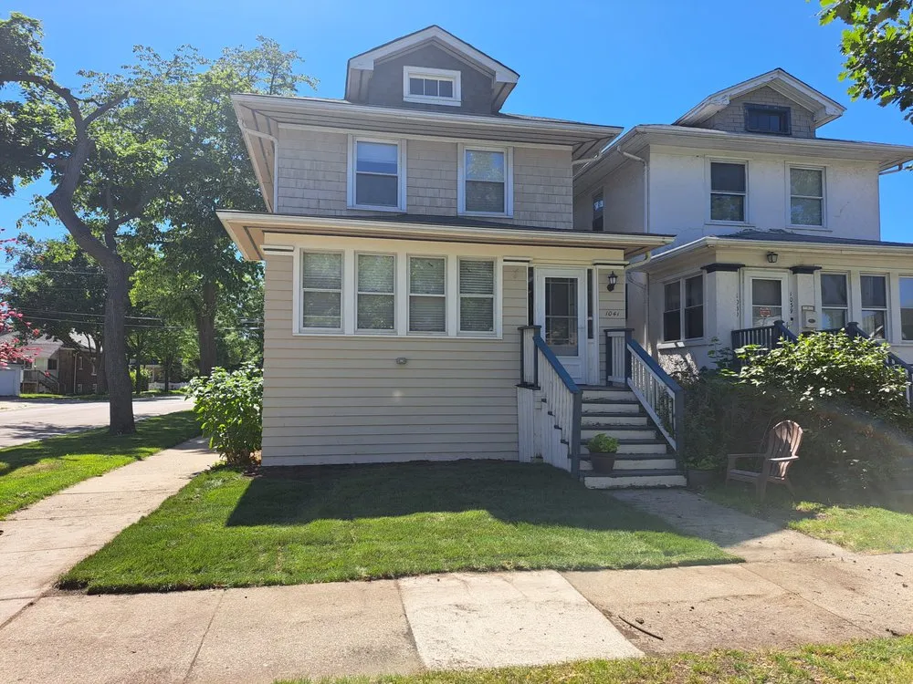 Top-rated landscaping services for residential properties across Chicago, IL - C&M Group