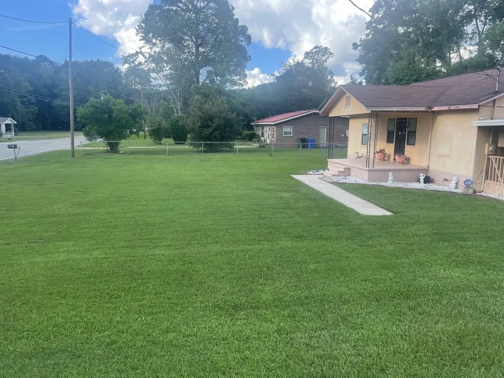 Trusted landscaping services experts serving Dothan, AL - C&M Landscaping & Lawnmower Repair