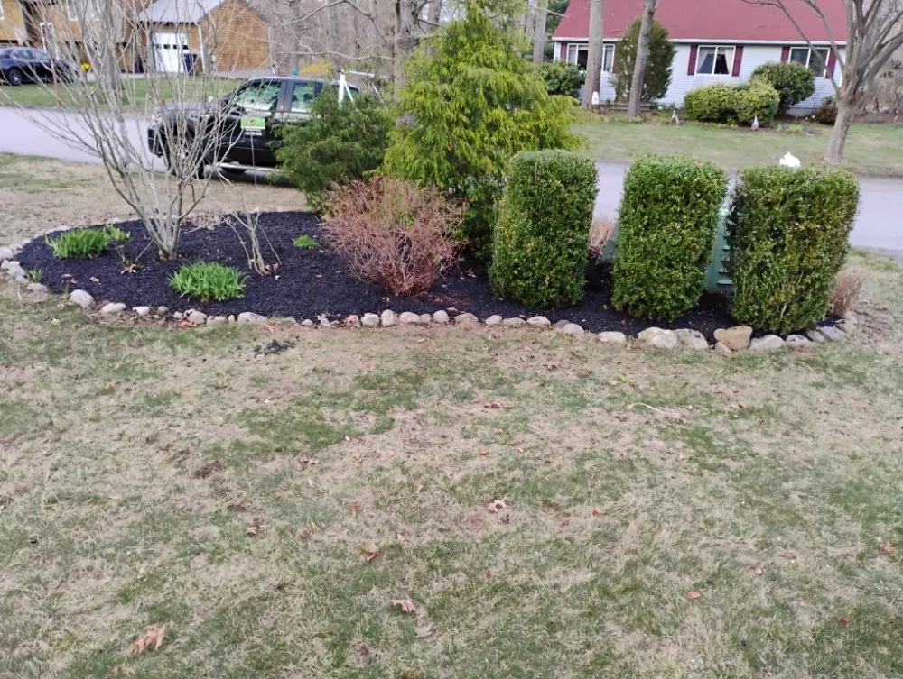 Trusted lawn care service in Richmond, RI - C&M Landscaping