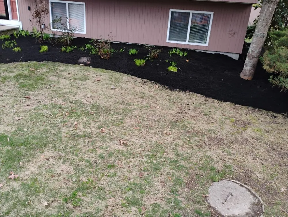 Top-rated garden landscaping in Richmond, RI by C&M Landscaping