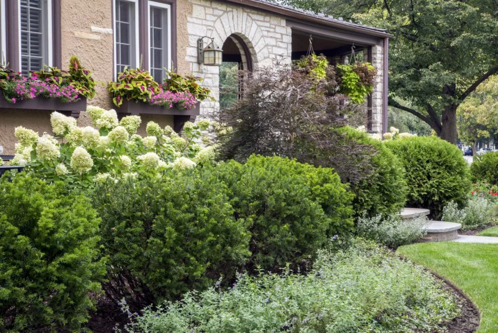 Custom outdoor landscaping in Hampton, GA by C.M. Lawn Care