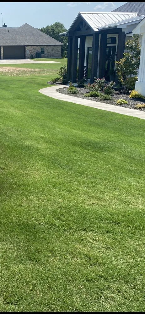 Top-rated residential landscaping experts serving Alvord, TX - C&M Total Lawn Care