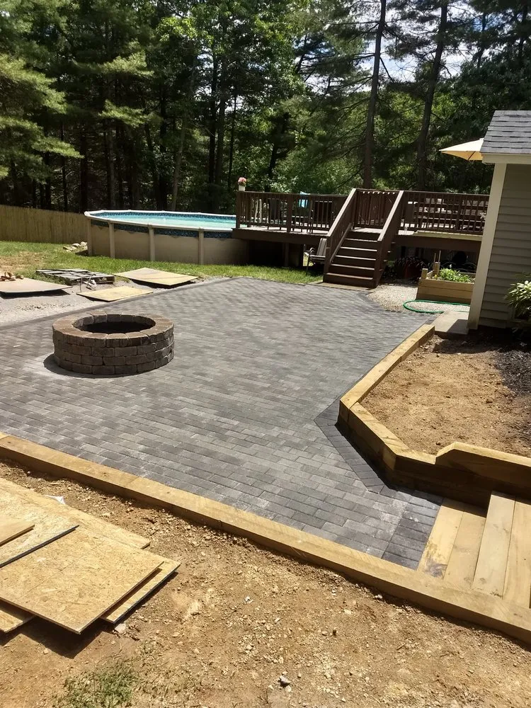 Reliable lawn care service in Scituate, RI - CMB Scapes