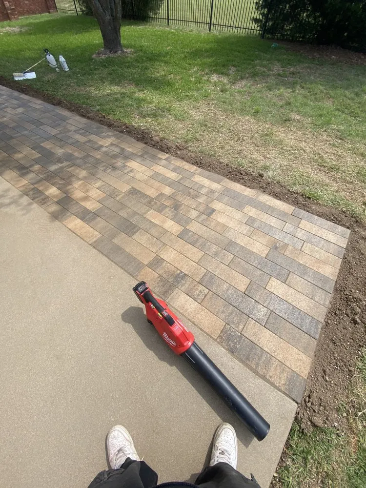 Local garden landscaping in Dallas, TX by CMC Landscaping and Construction