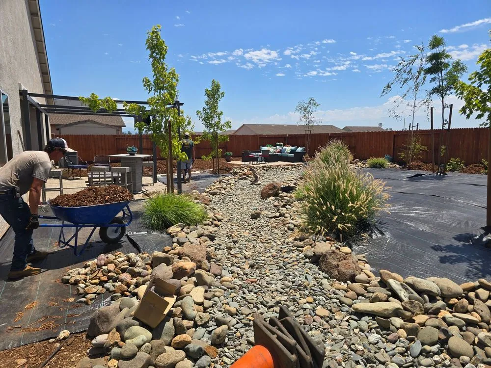 Local garden landscaping in Redding, CA - CMC Landscaping