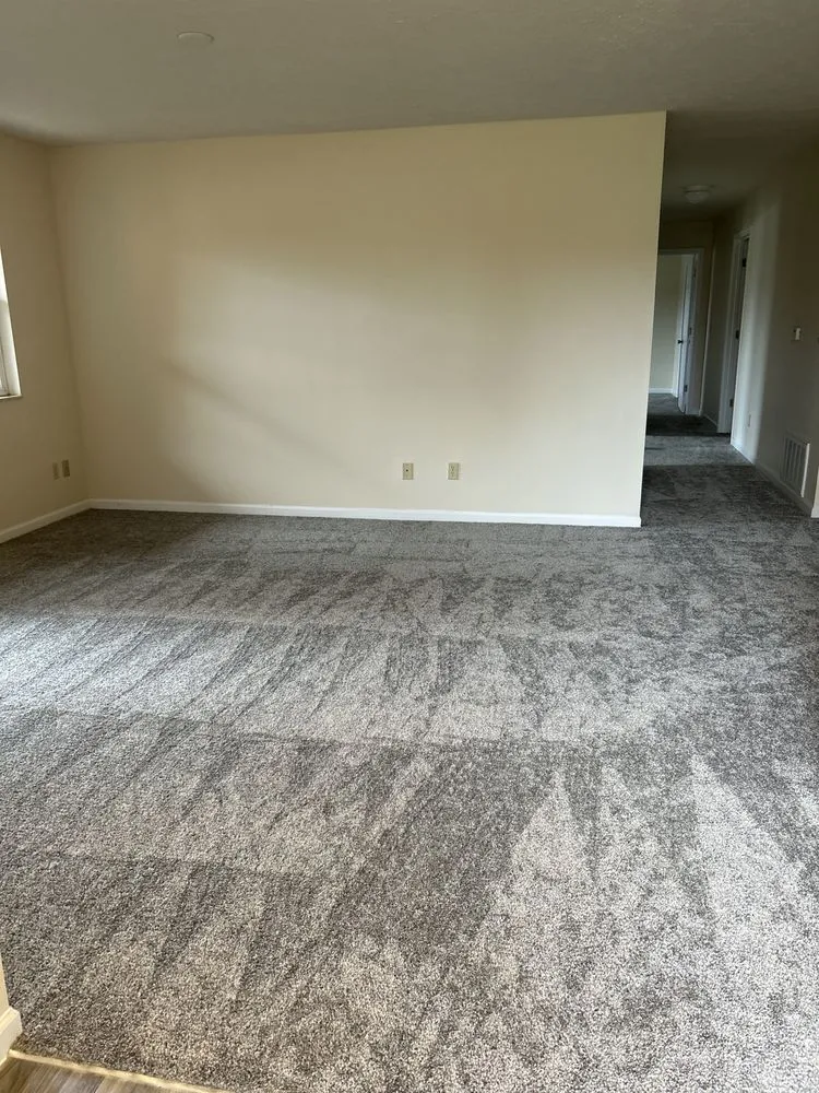 Expert yard cleanup service in Evansville, IN - CME Services