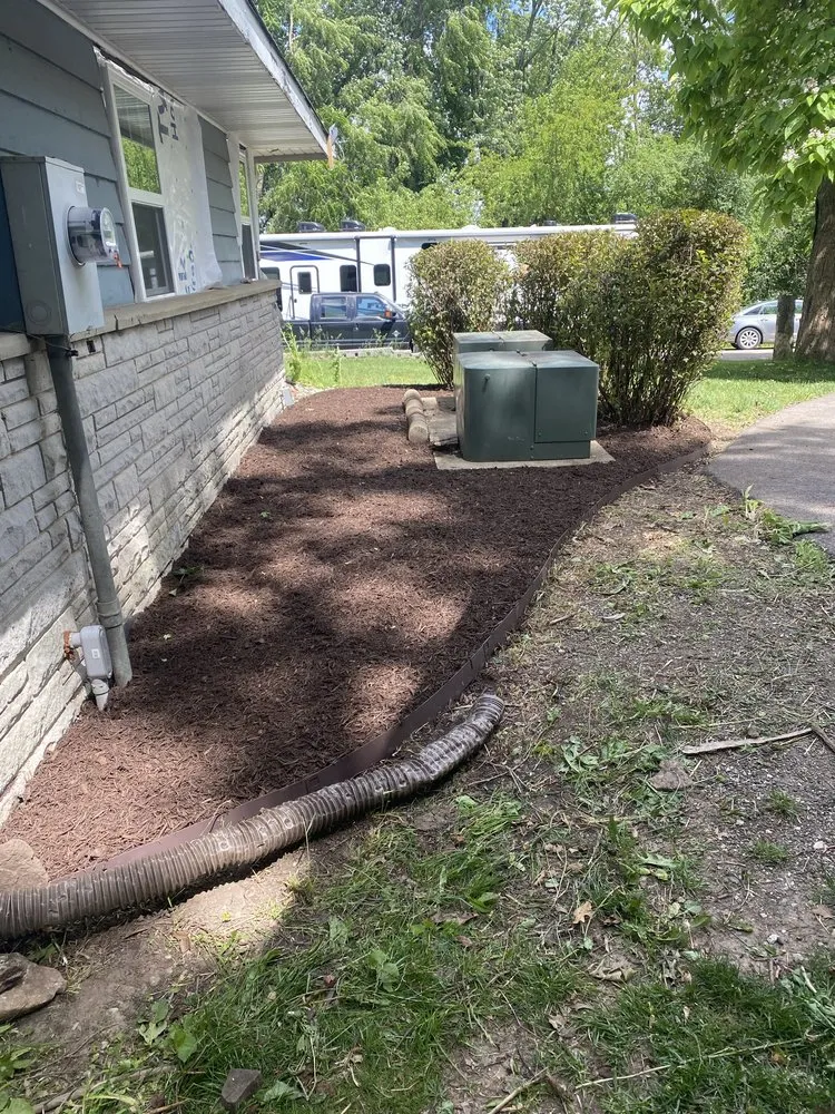 Expert yard cleanup service experts serving McHenry, IL - CMG Landscaping Services