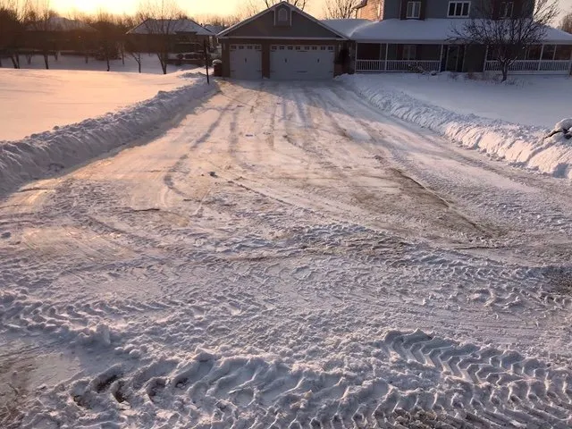 Affordable yard maintenance experts serving Sioux Falls, SD - CMG Property Maintenance