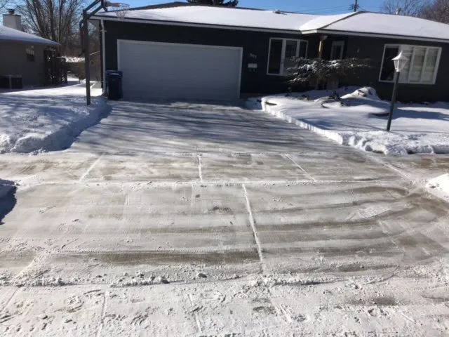 Custom yard cleanup service in Sioux Falls, SD by CMG Property Maintenance