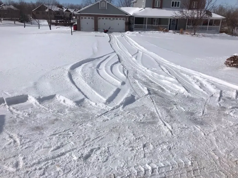 Affordable lawn mowing service in Sioux Falls, SD by CMG Property Maintenance